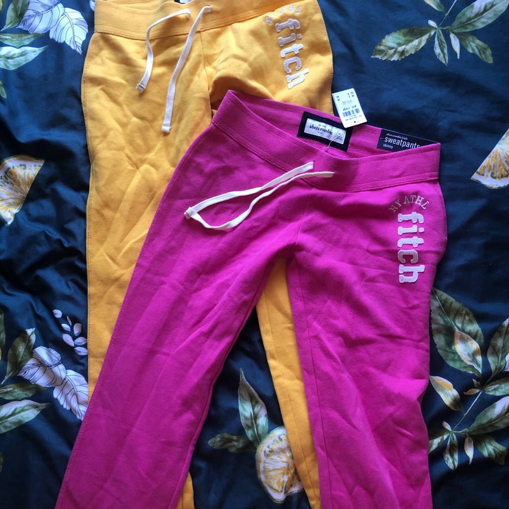 NEW WITH TAGS ✨ LOT of 2 Abercrombie sweat pants